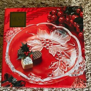 Mikasa Holiday Glass Dish